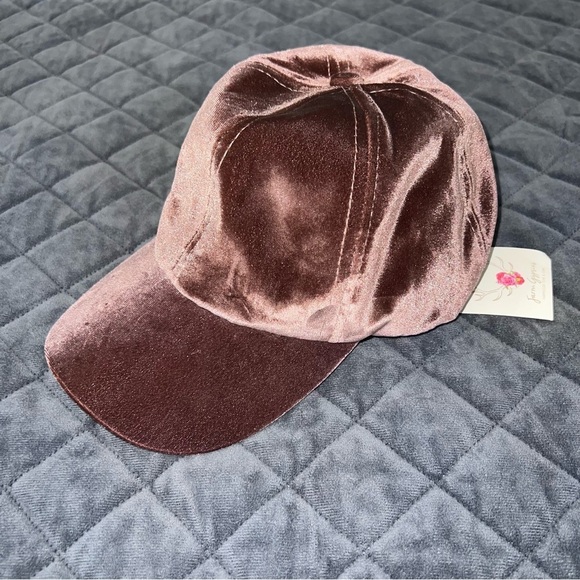 Magid Women Hats Hat Honey Velvet Purple Cap Velour Bundle of 2 - Picture 7 of 9